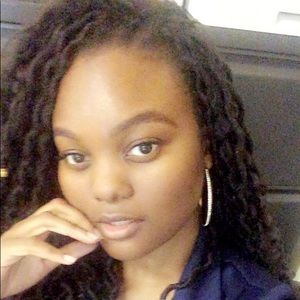 Meet your Posher, Jamie